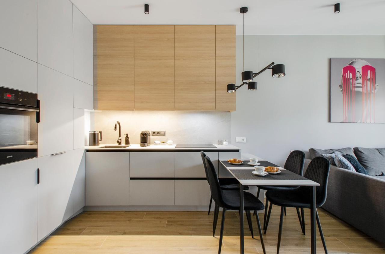 Apartament Manufaktura Centrum Z Klimatyzacja Łódź Exteriör bild